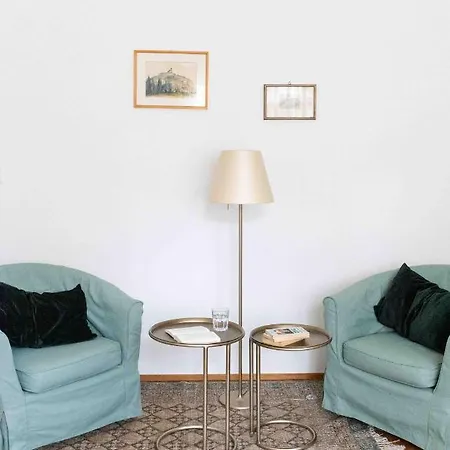 Apartment Delightful Rina